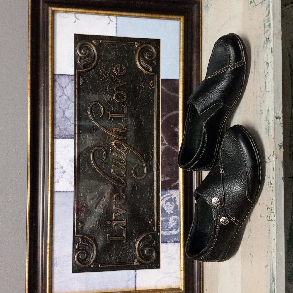 Clarks bendables Black, Leather, 2 Button Shoes